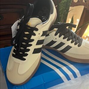 Adidas Men's Beige and Black Sneakers